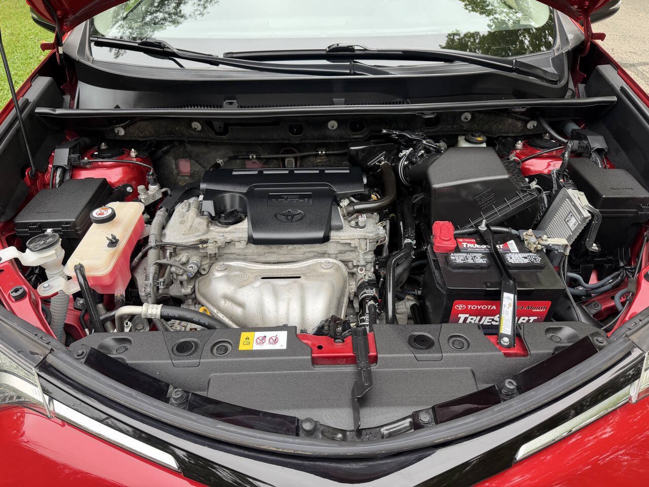 Used 2017 Toyota RAV4 XLE FWD image 23