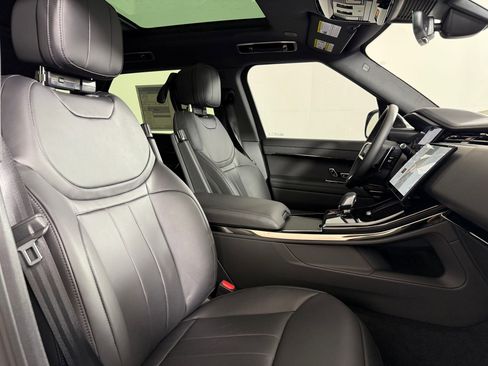 New 2026 Land Rover Range Rover Sport SE AWD/4WD image 28