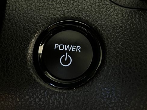 Used 2026 Toyota Camry SE w/ Multimedia Upgrade Package FWD image 20