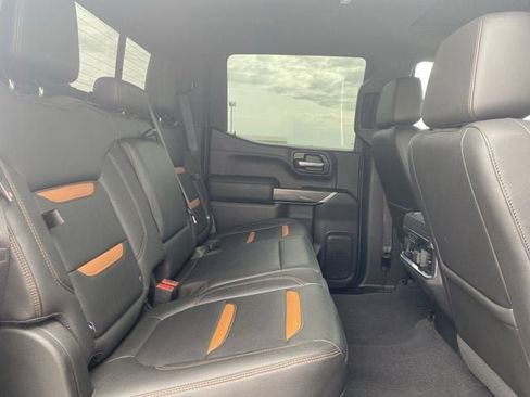 Used 2019 GMC Sierra 1500 AT4 w/ AT4 Premium Package image 17