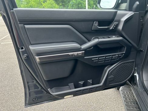 New 2026 Toyota 4Runner TRD Off-Road Premium AWD/4WD image 18