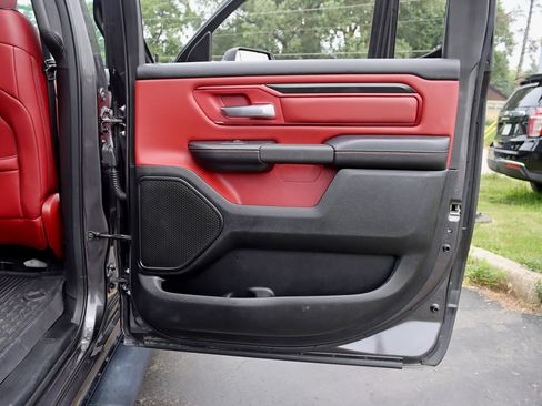 Used 2019 RAM 1500 Rebel w/ Level 2 Equipment Group AWD/4WD image 36