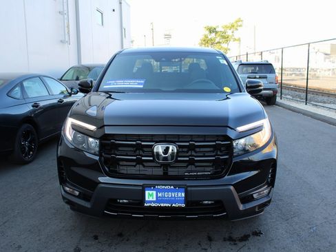 New 2026 Honda Ridgeline Black Edition image 3