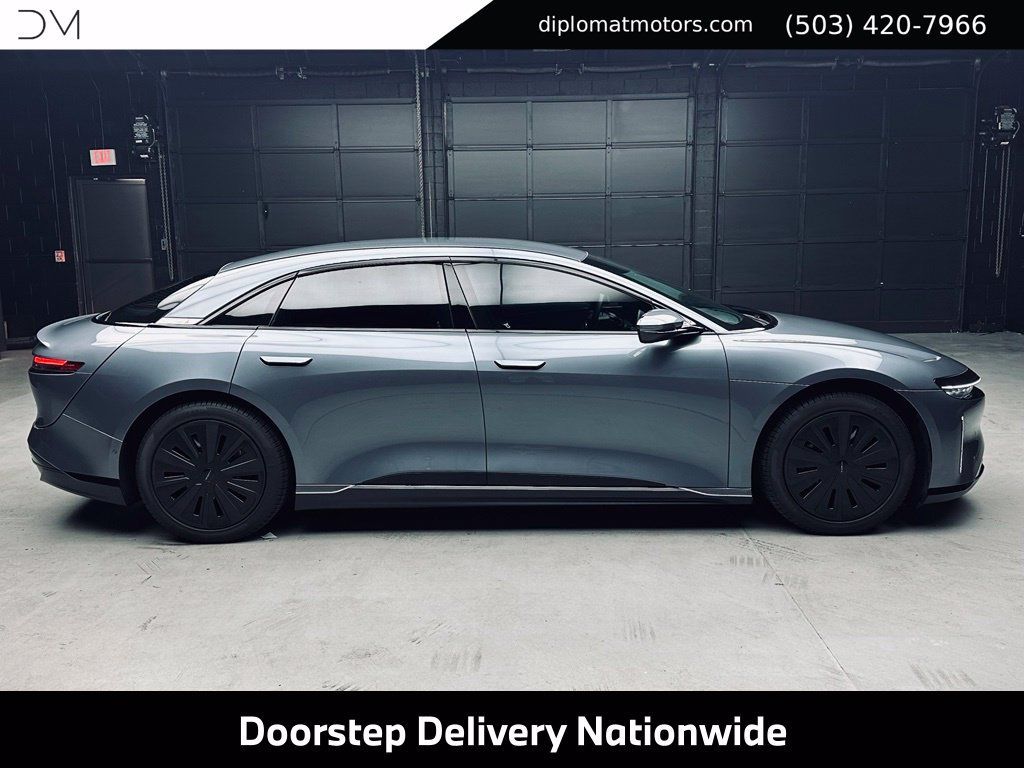 Used 2025 Lucid Air Pure RWD image 8