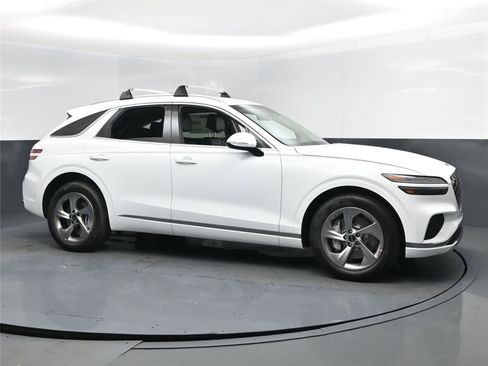 New 2026 Genesis GV70 2.5T image 2