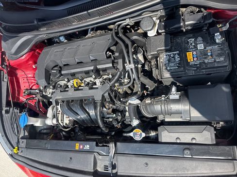 Used 2022 Hyundai Accent SEL FWD image 36