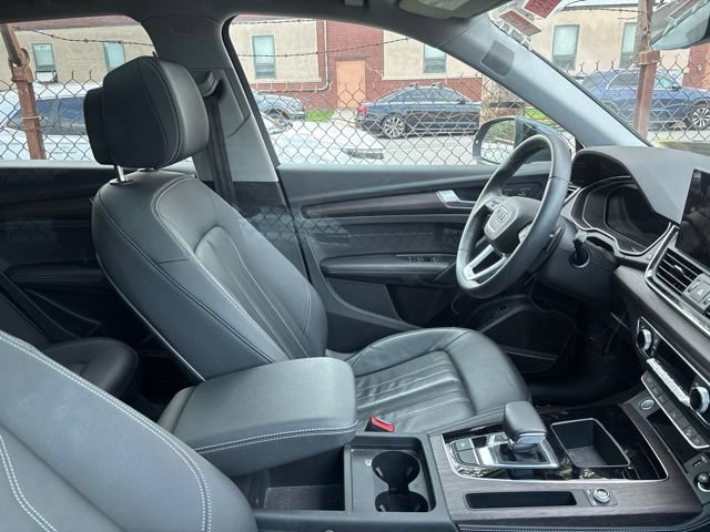 Certified 2024 Audi Q5 Premium AWD/4WD image 9