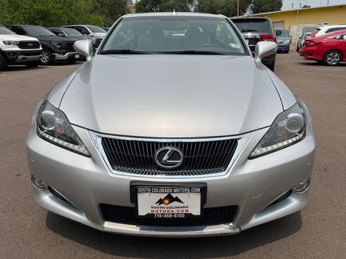 Used 2012 Lexus IS 250C w/ Luxury Pkg RWD image 2