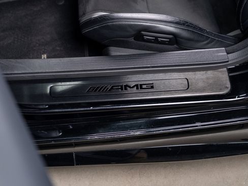 Used 2018 Mercedes-Benz AMG GT R w/ Convenience Package image 41