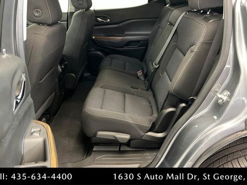 Used 2022 GMC Acadia SLE w/ Elevation Edition AWD/4WD image 21