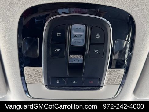 Used 2020 Hyundai Palisade Limited AWD/4WD image 25