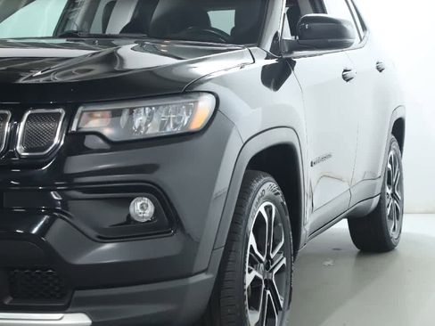 Used 2022 Jeep Compass Limited AWD/4WD image 4