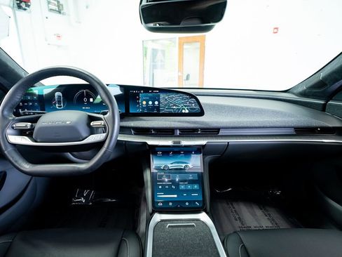 Used 2024 Lucid Air Touring AWD/4WD image 44