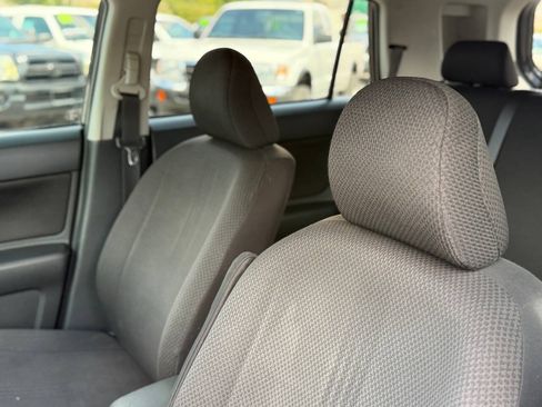 Used 2009 Scion xB FWD image 41