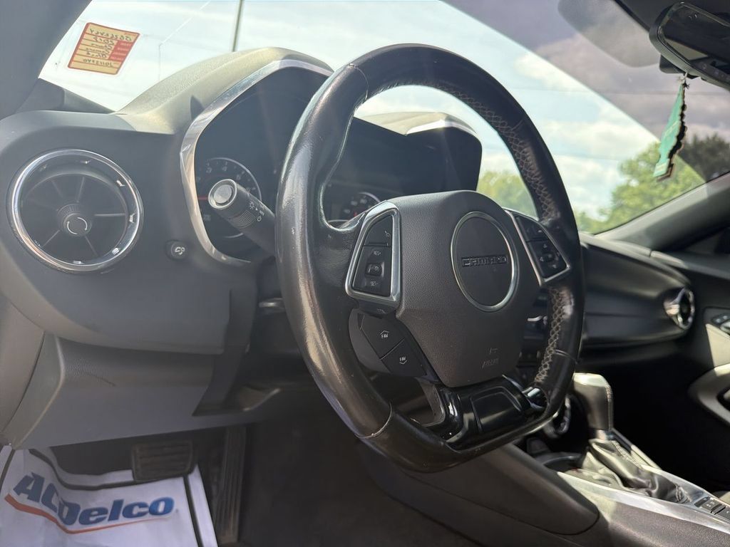 Used 2018 Chevrolet Camaro LT w/ RS Package RWD image 10