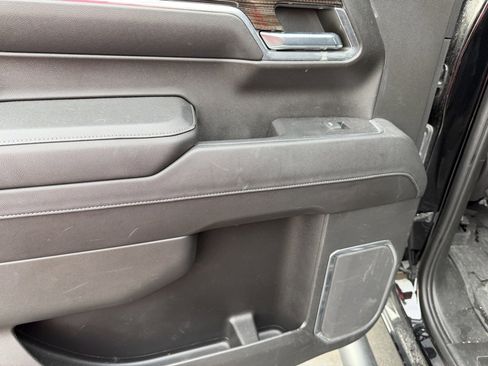 Used 2023 Chevrolet Silverado 1500 LT Trail Boss w/ LT Trail Boss Premium Package image 34