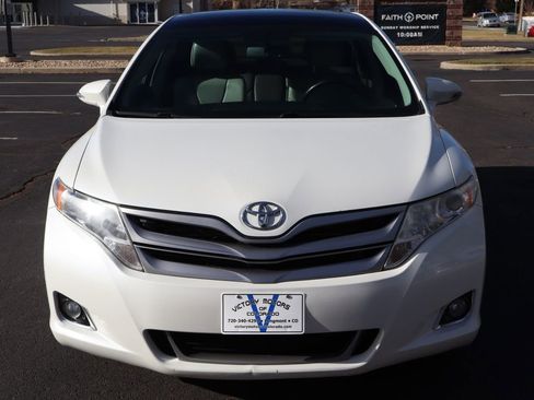 Used 2014 Toyota Venza XLE image 12