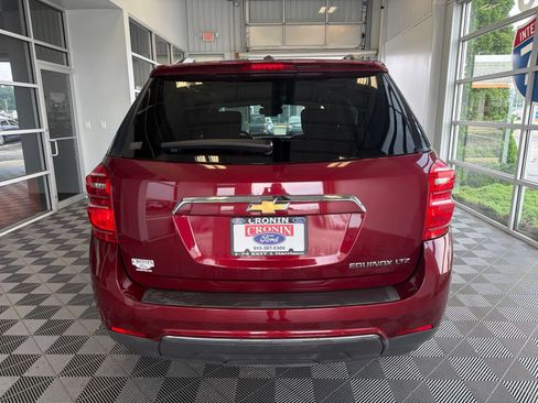 Used 2016 Chevrolet Equinox LTZ w/ Enhanced Convenience Package FWD image 5