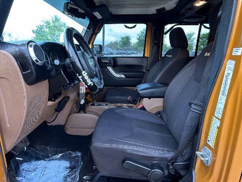 Used 2014 Jeep Wrangler Unlimited Sahara w/ Dual Top Group image 16