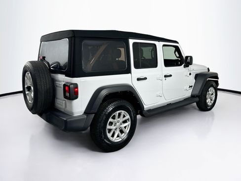 Used 2023 Jeep Wrangler Unlimited Sport AWD/4WD image 5