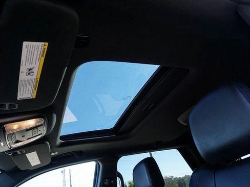 Used 2024 Dodge Durango GT image 29