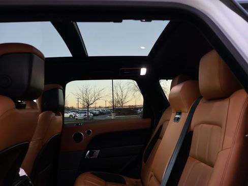 Used 2018 Land Rover Range Rover Sport Supercharged image 13