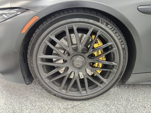Used 2022 Mercedes-Benz SL 63 AMG 4MATIC image 15