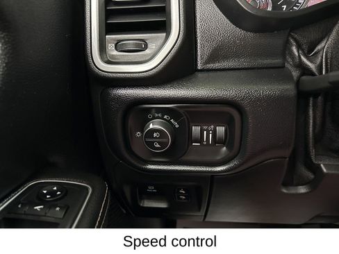 Used 2020 RAM 1500 Laramie AWD/4WD image 39