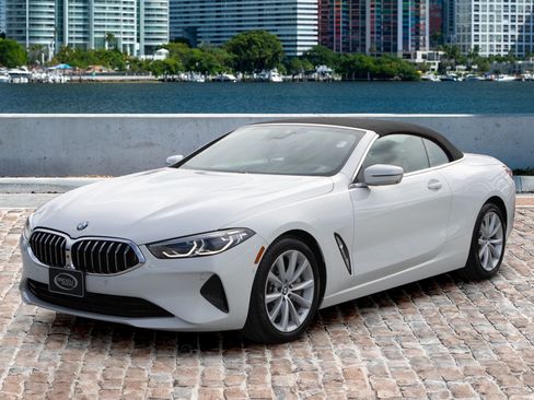 Used 2020 BMW 840i xDrive Convertible w/ Comfort Seating Package AWD/4WD image 2