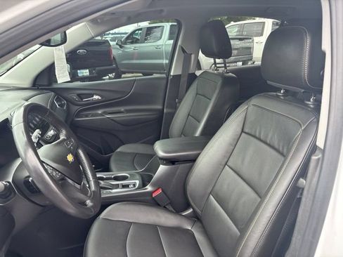 Used 2020 Chevrolet Equinox Premier AWD/4WD image 9