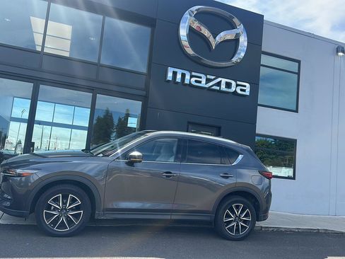 Used 2018 MAZDA CX-5 Grand Touring w/ Premium Package AWD/4WD image 2