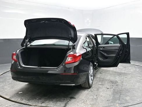 Used 2022 Honda Accord LX image 35