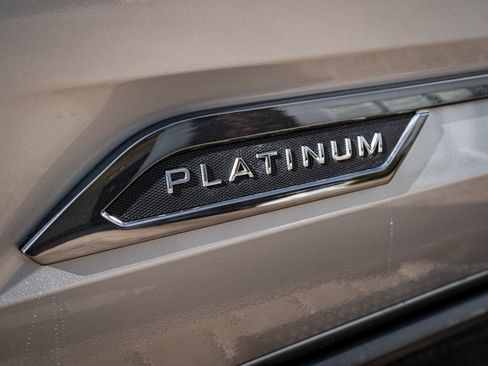 Used 2025 Toyota Tundra Platinum image 17