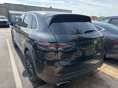 Used 2019 Porsche Cayenne AWD/4WD image 4