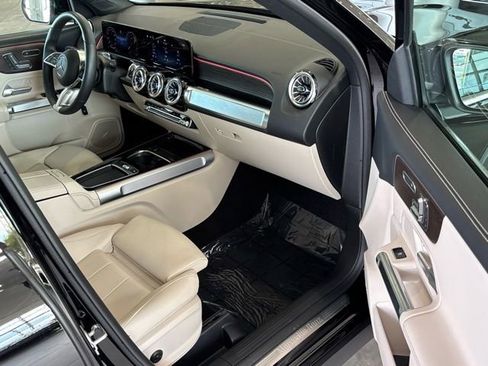 Certified 2026 Mercedes-Benz GLB 250 4MATIC image 35