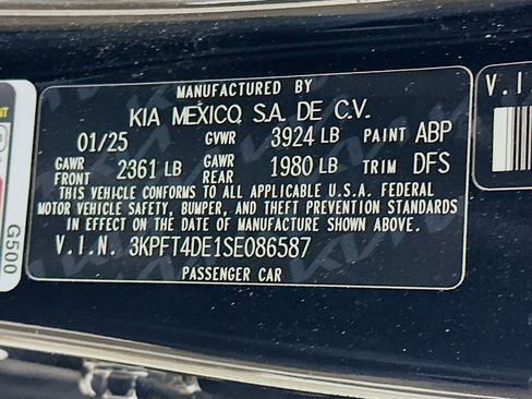 Used 2025 Kia K4 FWD image 12
