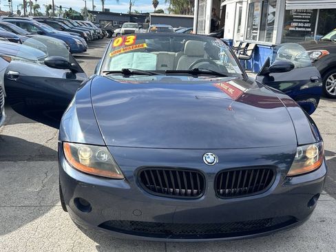 Used 2003 BMW Z4 2.5i RWD image 12
