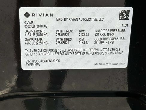 Used 2023 Rivian R1S Adventure Quad AWD/4WD image 31