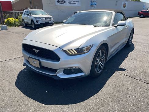 Used 2017 Ford Mustang Premium RWD image 1
