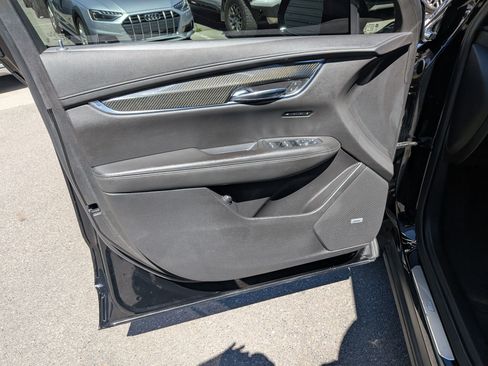 Used 2020 Cadillac XT6 Sport AWD/4WD image 13