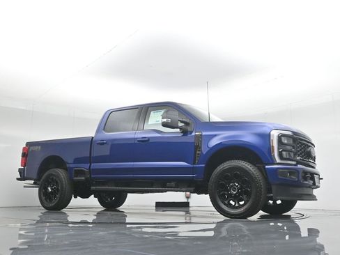 New 2026 Ford F250 XLT w/ XLT Premium Package image 3