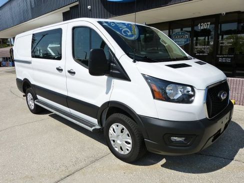 Used 2025 Ford Transit 250 Low Roof w/ Exterior Upgrade Package RWD image 6