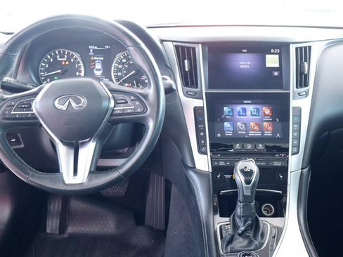 Used 2021 INFINITI Q50 Luxe w/ Seat & Sound Package RWD image 17