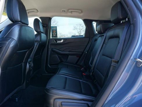 Used 2025 Ford Escape Platinum image 24