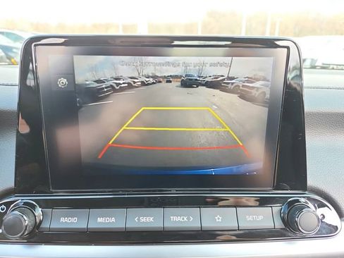 Certified 2023 Kia Forte LXS w/ LXS Technology Package image 15