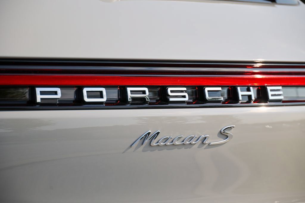 New 2026 Porsche Macan S AWD/4WD image 25