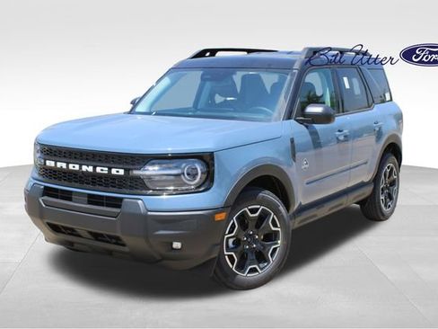 New 2026 Ford Bronco Sport Outer Banks AWD/4WD image 1