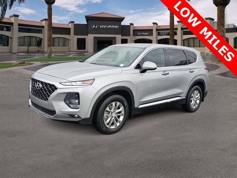Used 2020 Hyundai Santa Fe SEL image 4