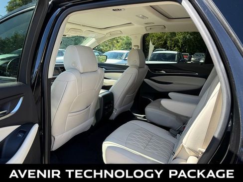Used 2023 Buick Enclave Avenir w/ Avenir Technology Package image 13