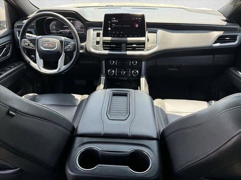 Used 2022 GMC Yukon XL SLT w/ Max Trailering Package RWD image 11